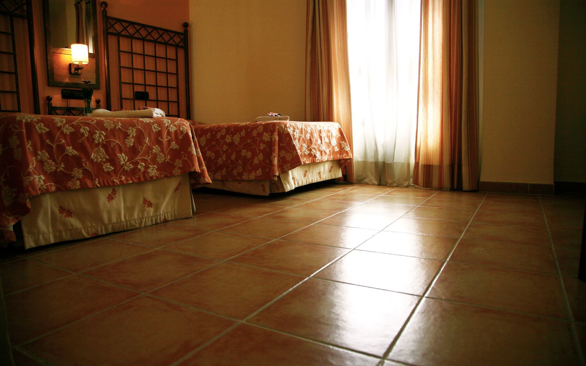 Ele Santabarbara Hotel Castilleja de la Cuesta Luaran gambar